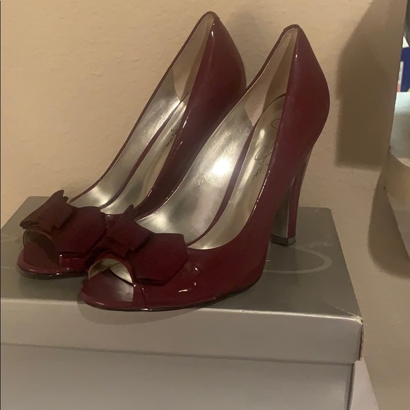 Jessica Simpson-Donora - Picture 1 of 3